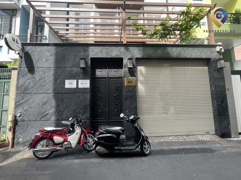 Tòa nhà 122/7 Đặng Văn Ngữ